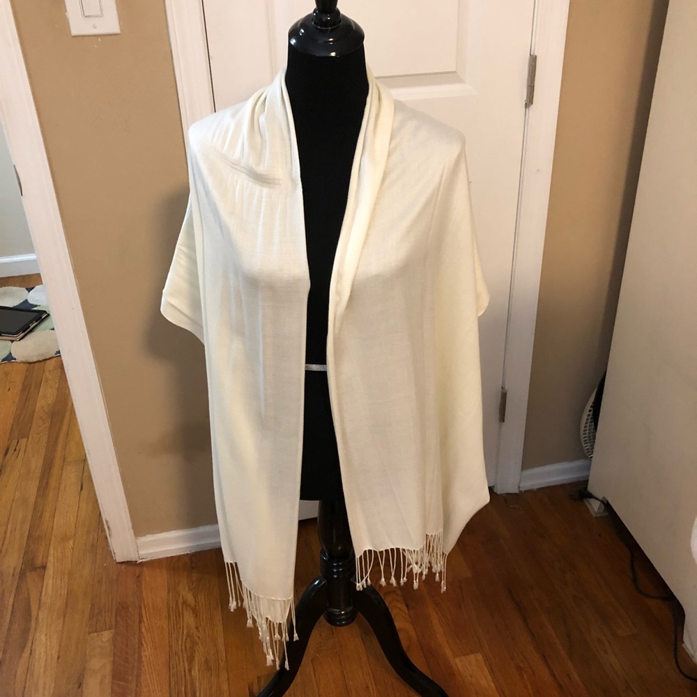 Cream color long scarf